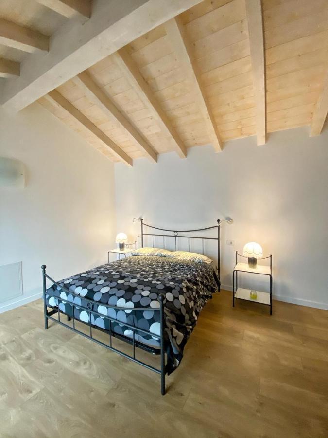 ジェーラ・ラーリオCasa Bbアパートメント エクステリア 写真
